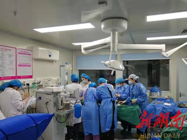湖南日報︱懷化建立綠色通道，37個小寶寶喜降生