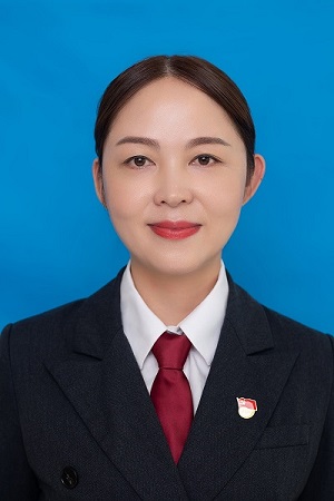 黨委委員、紀委書記  中共黨員   李小枚   工號8108.jpg